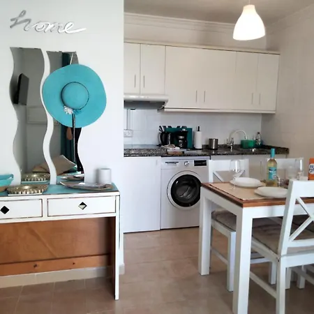 Vista Oceano&piscina, Aircon Y Wifi Rapido Pdc Apartment Puerto del Carmen (Lanzarote)